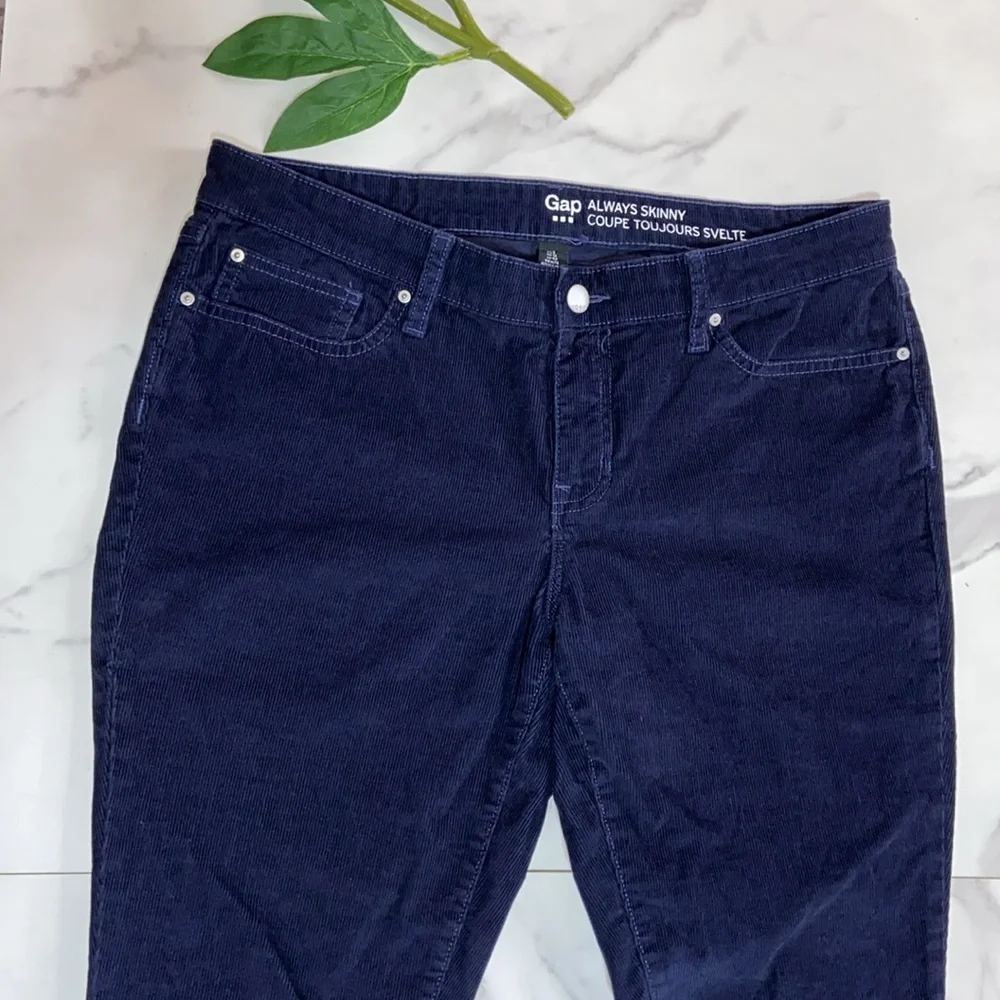 GAP Always Skinny Corduroy Pants size 8